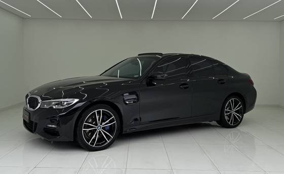 BMW 330e 2.0 16V TURBO HÍBRIDO M SPORT AUTOMÁTICO BMW 330e 2.0 16V TURBO HÍBRIDO M SPORT AUTOMÁTICO